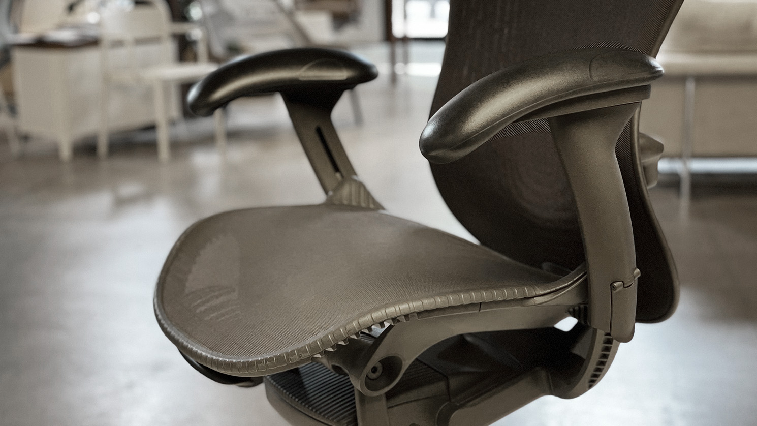 herman miller mirra 2 ergonomic office chair
