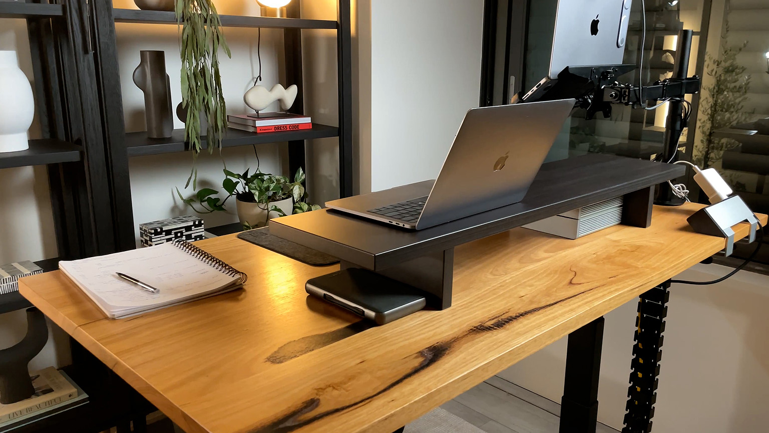 Making the Most of Your Standing Desk: Essential But Overlooked Workstation  Accessories - Human Solution