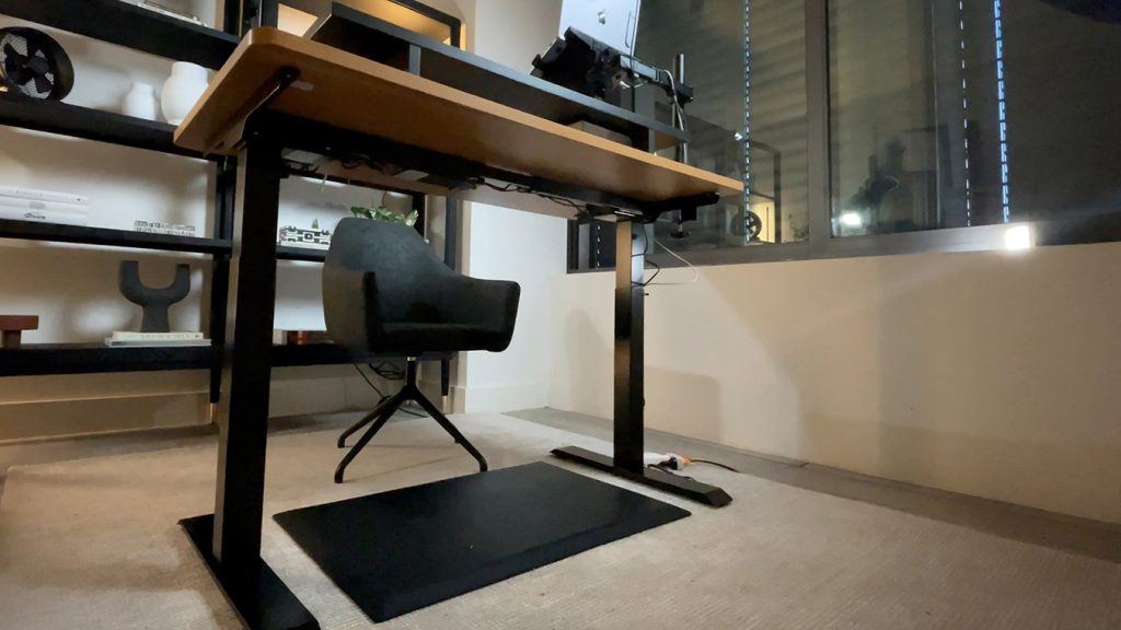 height adjustable desk australia