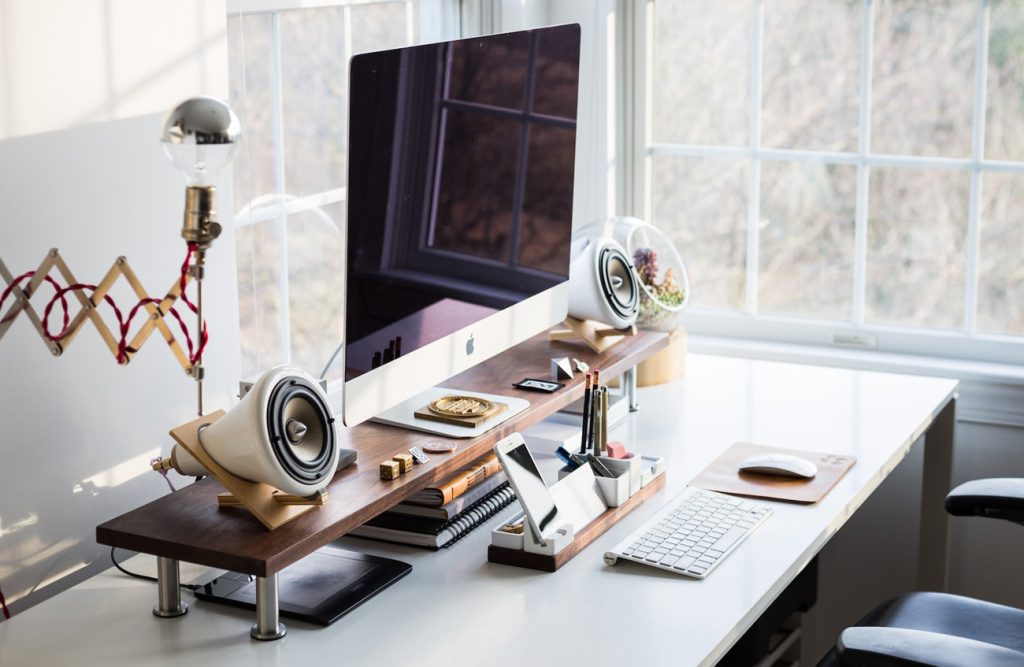 desktop organiser