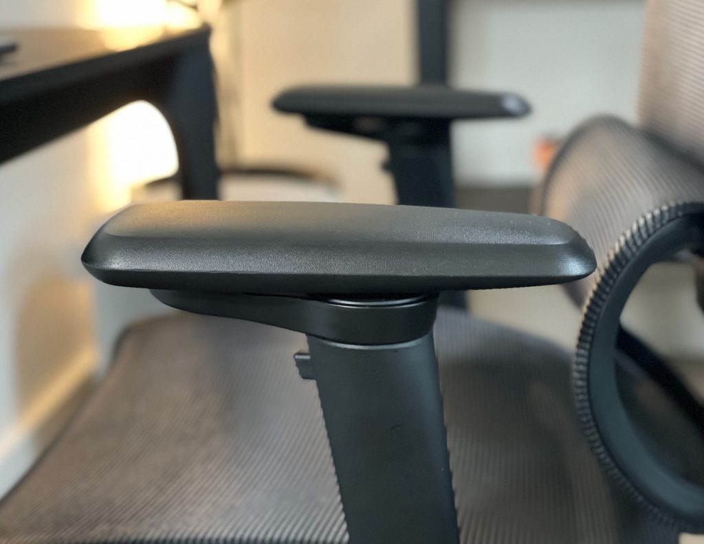 ErgoTune Supreme vs Sihoo M57 Office Chairs Which Is Best?