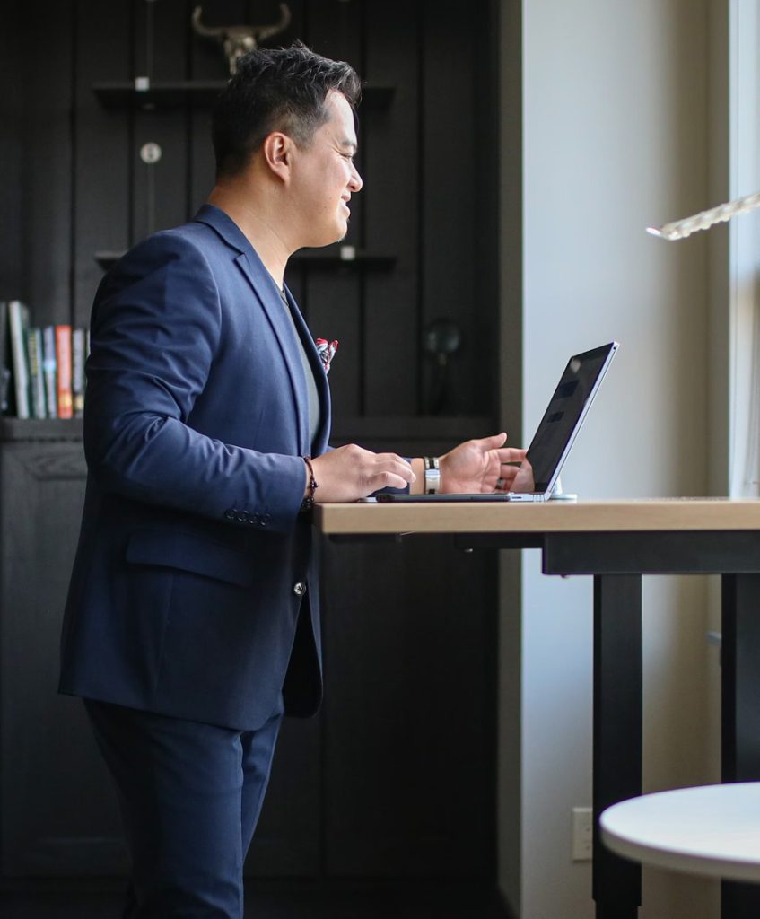 correct way to stand at a standing desk