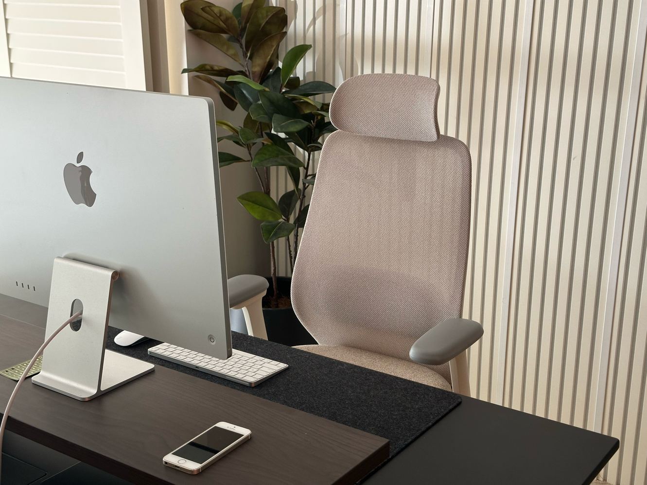 desky-coilflex office chair